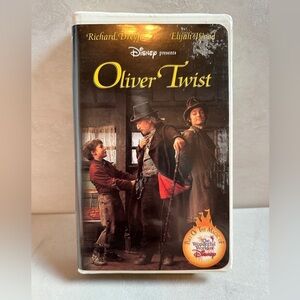 DIsney Presents: Oliver Twist (VHS 2004) - Richard Dreyfuss & Elijah Wood